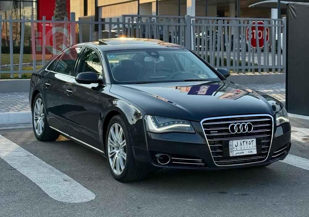 Audi A8